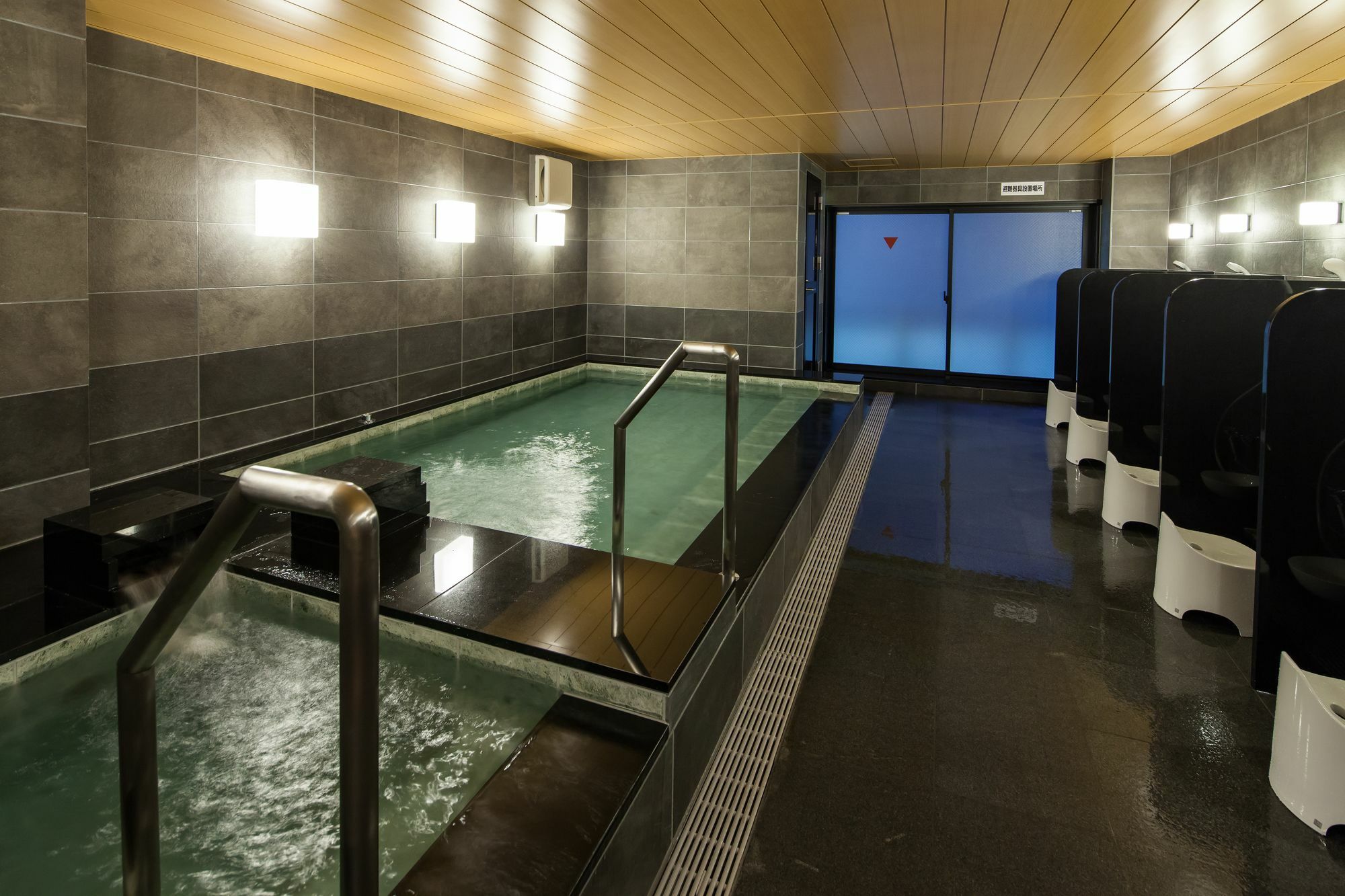 Y'S Cabin Osaka Namba Eksteriør bilde