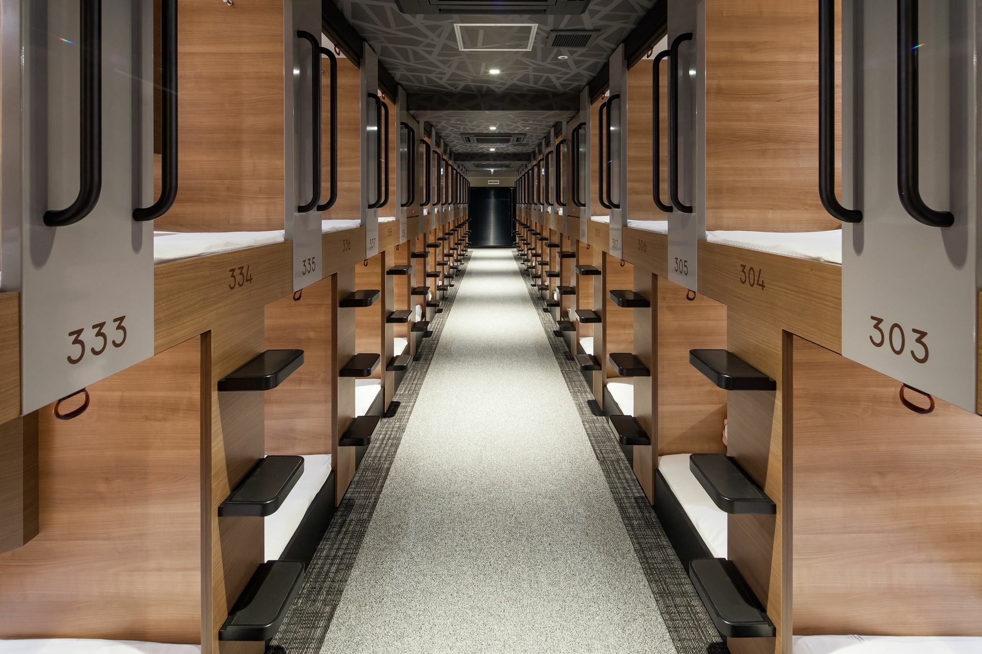 Y'S Cabin Osaka Namba Eksteriør bilde